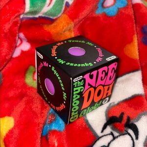 Nee Doh Groovy Glob Squeezy Stress Cube - Purple NEW RARE QUICK SHIP